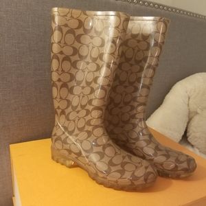 👢 Vintage Coach Rainboots